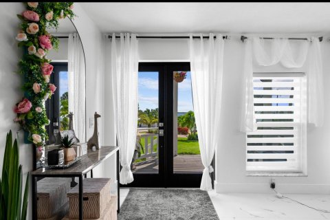 Casa en alquiler en Jensen Beach, Florida, 3 dormitorios, 206.8 m2 № 2078280 - foto 7