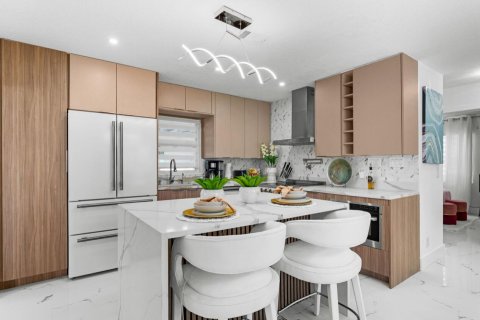 Casa en alquiler en Jensen Beach, Florida, 3 dormitorios, 206.8 m2 № 2078280 - foto 4