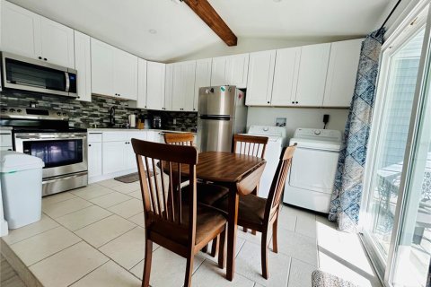 House in Port Charlotte, Florida 2 bedrooms, 80.64 sq.m. № 1389213 - photo 3