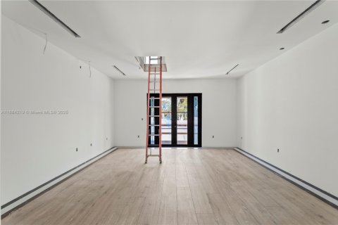 Villa ou maison à vendre à Pinecrest, Floride: 7 chambres, 959.31 m2 № 1969496 - photo 26