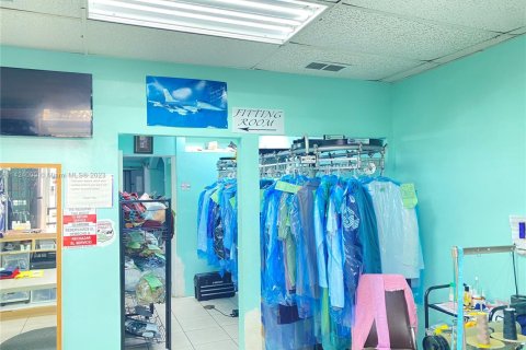 Immobilier commercial à vendre à Homestead, Floride № 1939658 - photo 1