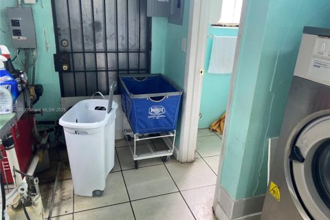 Immobilier commercial à vendre à Homestead, Floride № 1939658 - photo 11