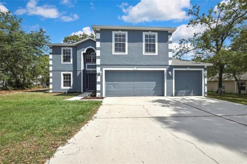 Villa ou maison à vendre à Weeki Wachee, Floride: 4 chambres, 265.89 m2 № 1717840 - photo 3