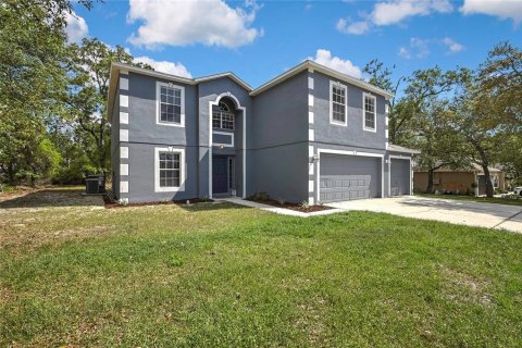 Villa ou maison à vendre à Weeki Wachee, Floride: 4 chambres, 265.89 m2 № 1717840 - photo 2