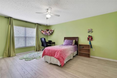 Villa ou maison à vendre à Weeki Wachee, Floride: 4 chambres, 265.89 m2 № 1717840 - photo 23