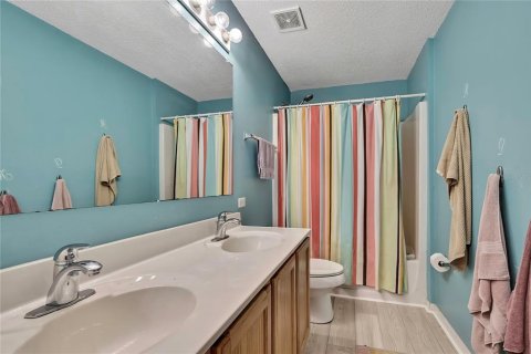 Villa ou maison à vendre à Weeki Wachee, Floride: 4 chambres, 265.89 m2 № 1717840 - photo 25