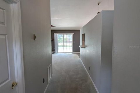 Casa en venta en Ocala, Florida, 3 dormitorios, 201.13 m2 № 1798077 - foto 4