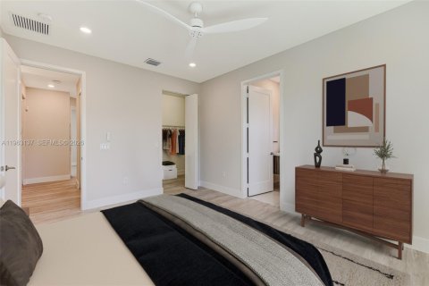 Townhouse in LANDMARK in Doral, Florida 3 bedrooms, 151.24 sq.m. № 2025439 - photo 10