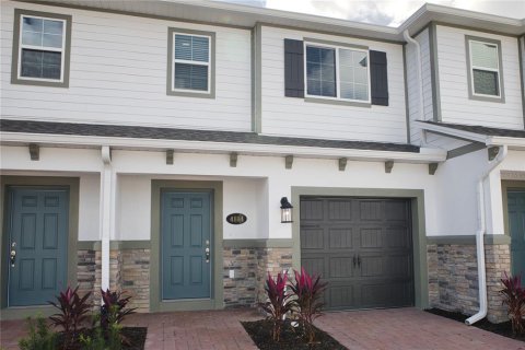 Townhouse in Orlando, Florida 3 bedrooms, 128.11 sq.m. № 2277256 - photo 2