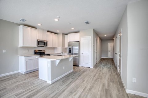 Townhouse in Orlando, Florida 3 bedrooms, 128.11 sq.m. № 2277256 - photo 6