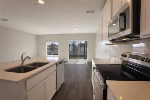 Townhouse in Orlando, Florida 3 bedrooms, 128.11 sq.m. № 2277256 - photo 8