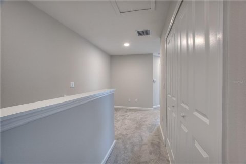 Townhouse in Orlando, Florida 3 bedrooms, 128.11 sq.m. № 2277256 - photo 13