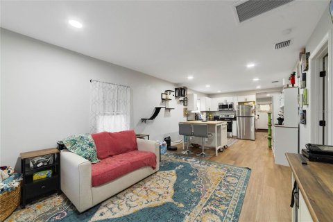 Villa ou maison à vendre à Sanford, Floride: 3 chambres, 96.06 m2 № 2427043 - photo 4