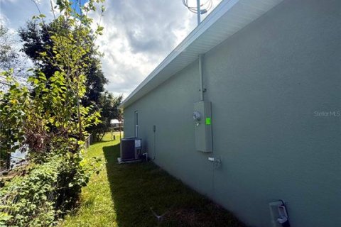 Villa ou maison à vendre à Haines City, Floride: 3 chambres, 135.79 m2 № 2402870 - photo 23