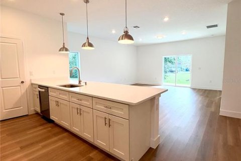 Villa ou maison à vendre à Haines City, Floride: 3 chambres, 135.79 m2 № 2402870 - photo 6