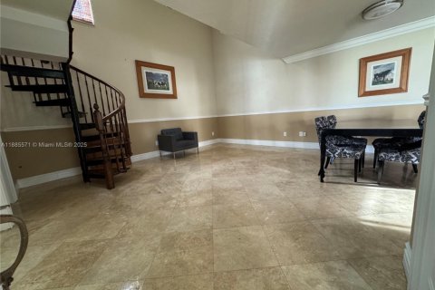 Townhouse in Miami, Florida 3 bedrooms, 107.4 sq.m. № 1946166 - photo 6