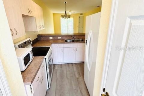 Copropriété à louer à Kissimmee, Floride: 3 chambres, 113.15 m2 № 2166175 - photo 8