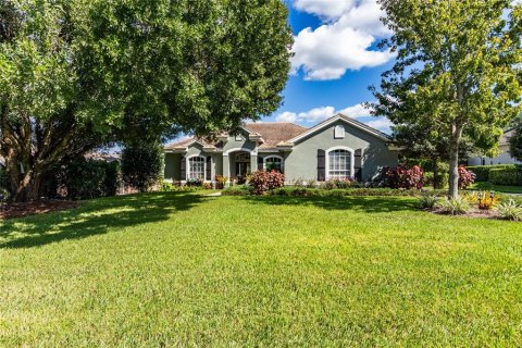 Villa ou maison à Dade City, Floride 4 chambres, 223.89 m2 № 2418971
