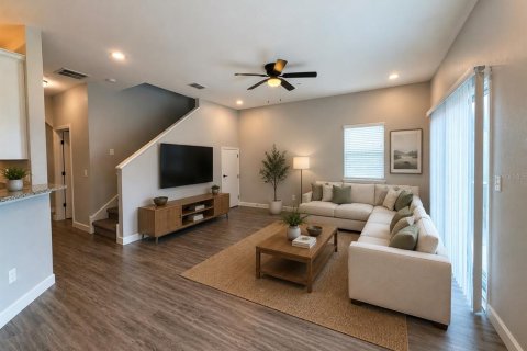 Villa ou maison à louer à Winter Haven, Floride: 3 chambres, 150.97 m2 № 2383961 - photo 2