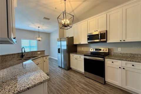 Villa ou maison à louer à Winter Haven, Floride: 3 chambres, 150.97 m2 № 2383961 - photo 14