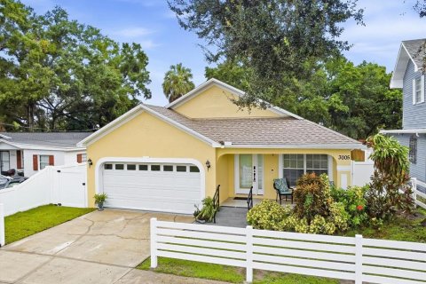 Casa en venta en Tampa, Florida, 3 dormitorios, 149.39 m2 № 2408731 - foto 3