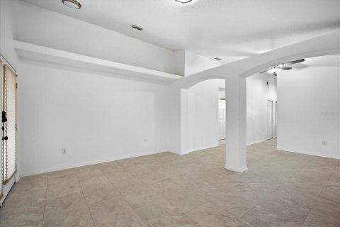 Casa en venta en Tampa, Florida, 3 dormitorios, 149.39 m2 № 2408731 - foto 7