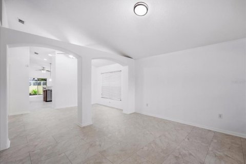 Casa en venta en Tampa, Florida, 3 dormitorios, 149.39 m2 № 2408731 - foto 5