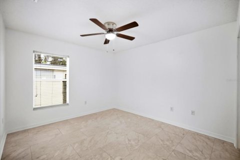 Casa en venta en Tampa, Florida, 3 dormitorios, 149.39 m2 № 2408731 - foto 21
