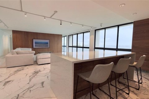 Copropriété à louer à Tampa, Floride: 2 chambres, 158.12 m2 № 2379441 - photo 6