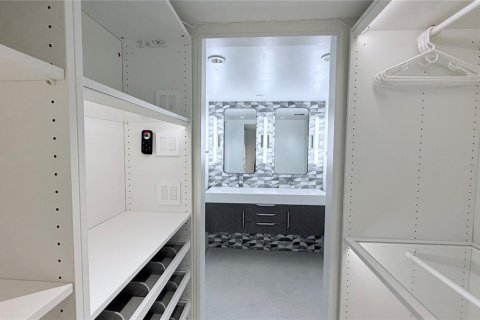 Copropriété à louer à Tampa, Floride: 2 chambres, 158.12 m2 № 2379441 - photo 20