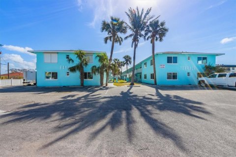 Condominio en venta en Bradenton Beach, Florida, 1 dormitorio, 55.18 m2 № 1718506 - foto 1
