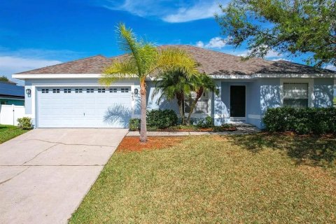 Villa ou maison à Winter Garden, Floride 4 chambres, 178.28 m2 № 2432685