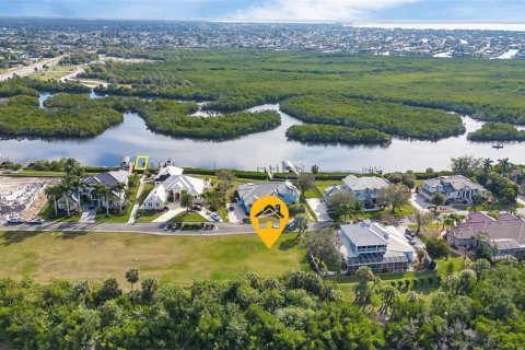 Land in Port Charlotte, Florida № 2379335