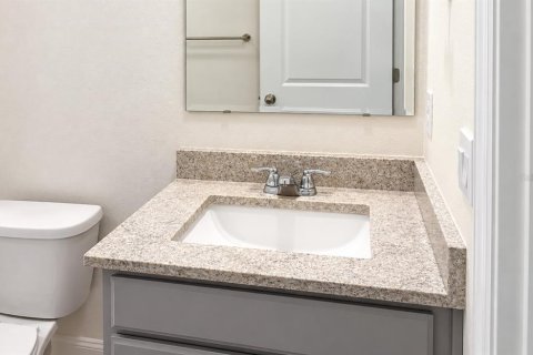 Villa ou maison à louer à Umatilla, Floride: 4 chambres, 156.82 m2 № 2380991 - photo 13