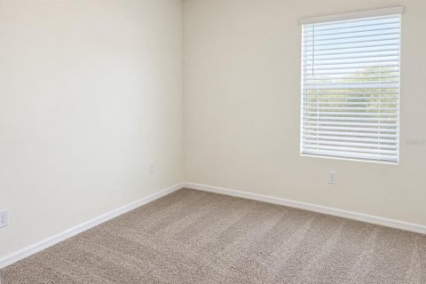 Villa ou maison à louer à Umatilla, Floride: 4 chambres, 156.82 m2 № 2380991 - photo 15