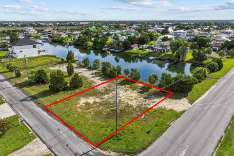 Terreno en venta en Hernando Beach, Florida № 1904474 - foto 5