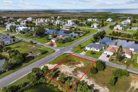 Terreno en venta en Hernando Beach, Florida № 1904474 - foto 7