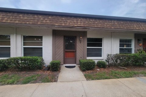 Condo in New Port Richey, Florida, 2 bedrooms  № 2232376 - photo 2