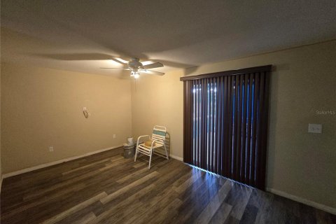 Appartement à louer à Sarasota, Floride: 2 chambres, 116.13 m2 № 1849932 - photo 7