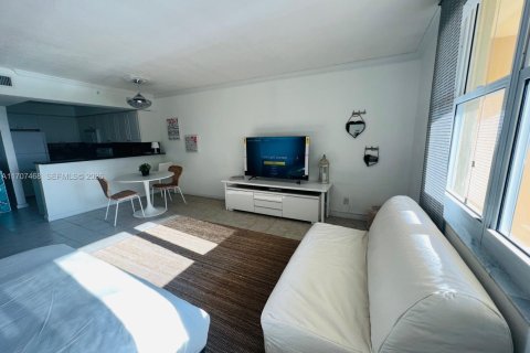 Copropriété à vendre à Hollywood, Floride: 45.15 m2 № 2187903 - photo 7