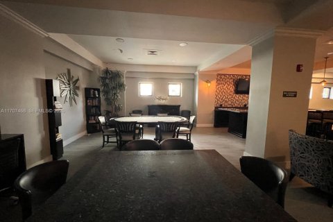 Copropriété à vendre à Hollywood, Floride: 45.15 m2 № 2187903 - photo 16