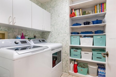 Купить кондоминиум в Сарасота, Флорида 11 комнат, 164.9м2, № 1902943 - фото 30