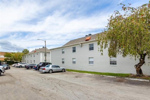 Copropriété à louer à Tampa, Floride: 1 chambre, 59.83 m2 № 2416675 - photo 6