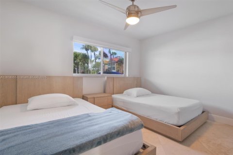 Condo in North Miami Beach, Florida, 3 bedrooms  № 1786482 - photo 18