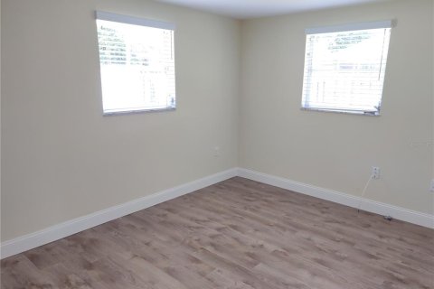 Villa ou maison à louer à Venice, Floride: 4 chambres, 138.52 m2 № 2380596 - photo 25
