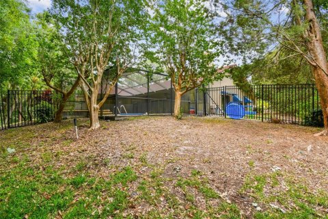 Casa en venta en Tampa, Florida, 5 dormitorios, 311.59 m2 № 1690097 - foto 8