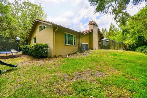 Casa en venta en Tampa, Florida, 5 dormitorios, 311.59 m2 № 1690097 - foto 9