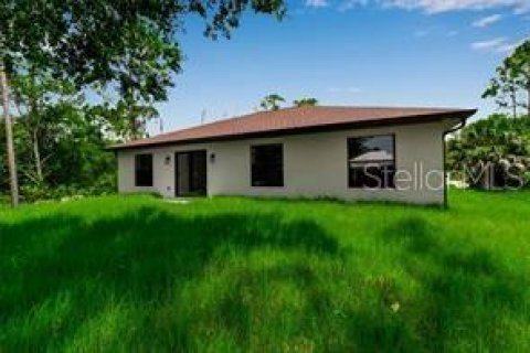 Villa ou maison à vendre à Punta Gorda, Floride: 4 chambres, 142.33 m2 № 2429426 - photo 4
