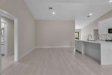 Villa ou maison à vendre à Punta Gorda, Floride: 4 chambres, 142.33 m2 № 2429426 - photo 17