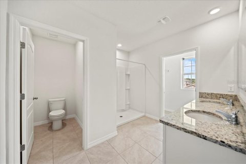 House in Lakeland, Florida 5 bedrooms, 250.46 sq.m. № 2230309 - photo 14